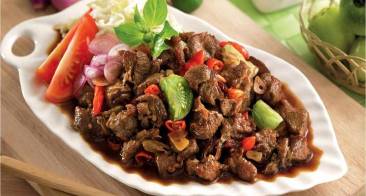 Wow, Ini 4 Makanan Yang Bisa Menangkis Bau Mulut Usai Menyantap Daging Kambing  